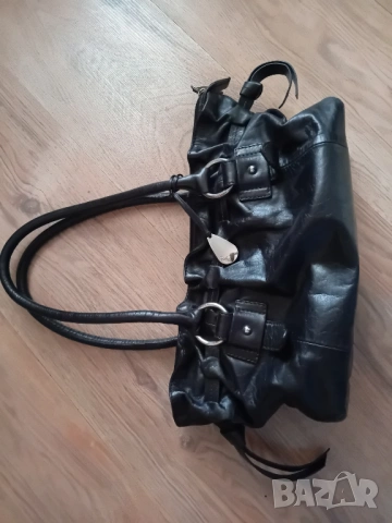  Tula by Radley / Малка дамска чанта естествена кожа., снимка 7 - Чанти - 53749118