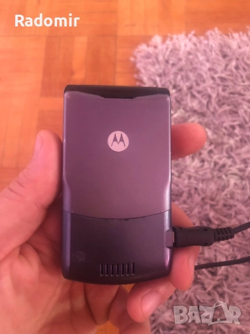 Motorola V3  - всичко работи, снимка 2 - Motorola - 53766638