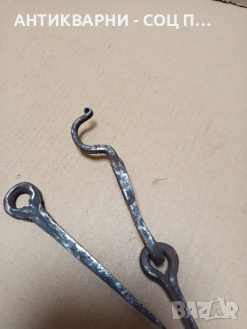 Комплект Соц Старо Ръчно Ковано Резе За Порти Врати. , снимка 5 - Антикварни и старинни предмети - 52203424