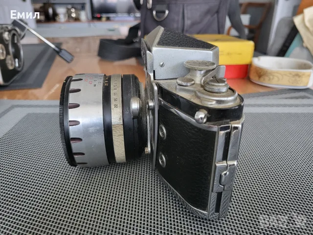 EXAKTA VAREX с обектив Meyer Gorlitz DOMIRON 2/50 , снимка 4 - Обективи и филтри - 55709499
