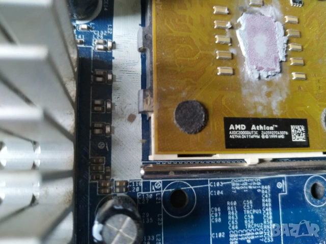 Ретро Компюртърна платка Asrok с процесор AMD Athlon, снимка 4 - Дънни платки - 53459321