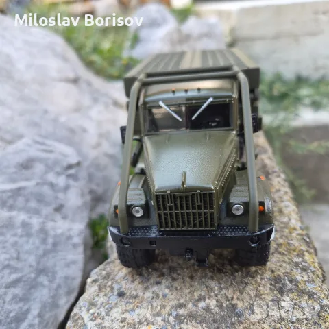КРАЗ 255 TМM в мащаб 1:43, снимка 7 - Колекции - 55943474