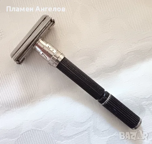 Рядък модел самобръсначка Gillette Super Adjuatable "Black Beaty" 1974 г. , снимка 3 - Други ценни предмети - 55748962