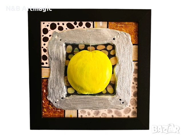 картина скулптура ябълка
