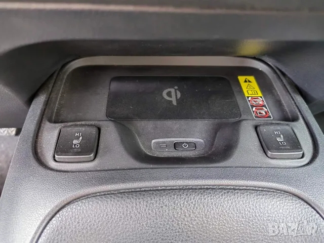 Toyota corolla executive plus 2026, снимка 13 - Автомобили и джипове - 56238644