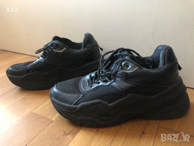 Bershka маратонки, снимка 2 - Маратонки - 52681221