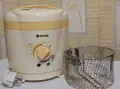 Фритюрник с малка мазина Vitek VT-1535 като нов, снимка 1