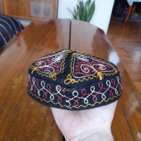 Стара етно шапка #5, снимка 2 - Антикварни и старинни предмети - 40351301