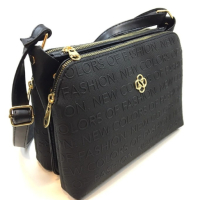 Елегантна дамска чанта с дълга дръжка за рамо, снимка 5 - Чанти - 44562116