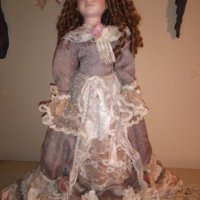 Очарователна порцеланова кукла , снимка 1 - Кукли - 41376175