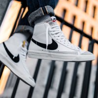 кецове/ маратонки  NIKE BLAZER MID '77 OG QS  номер 42-42,5, снимка 4 - Маратонки - 40727353