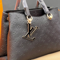 LOUIS VUITTON луксозни дамски чанти , снимка 15 - Чанти - 44657875