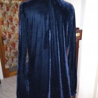 Елегантна дамска рокля синьо кадифе, снимка 4 - Рокли - 35955500