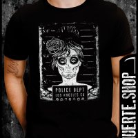 Черна тениска с щампа LA MUERTE MUGSHOT, снимка 1 - Тениски - 41568308