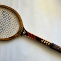 Оригинална Колекционерска Тенис Ракета Адидас Adidas от 70те, снимка 1 - Фен артикули - 44499450