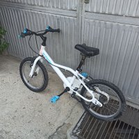 Велосипед 16цола , снимка 4 - Детски велосипеди, триколки и коли - 41579346