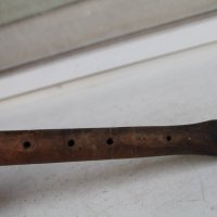 Стара дървена свирка, снимка 4 - Антикварни и старинни предмети - 38789389