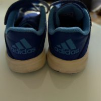 Детски маратонки Adidas 24  номер, снимка 5 - Детски маратонки - 40953589