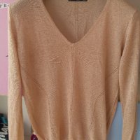 Златист тънък пуловер Mango, снимка 1 - Блузи с дълъг ръкав и пуловери - 34805379