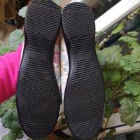Обувки с флорални мотиви , снимка 3 - Дамски ежедневни обувки - 40333565