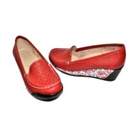 Дамски ежедневни обувки на платформа червено, снимка 2 - Дамски ежедневни обувки - 44142735