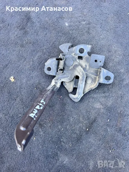 Брава преден капак за Тойота Аурис. 2007-2012г, снимка 1