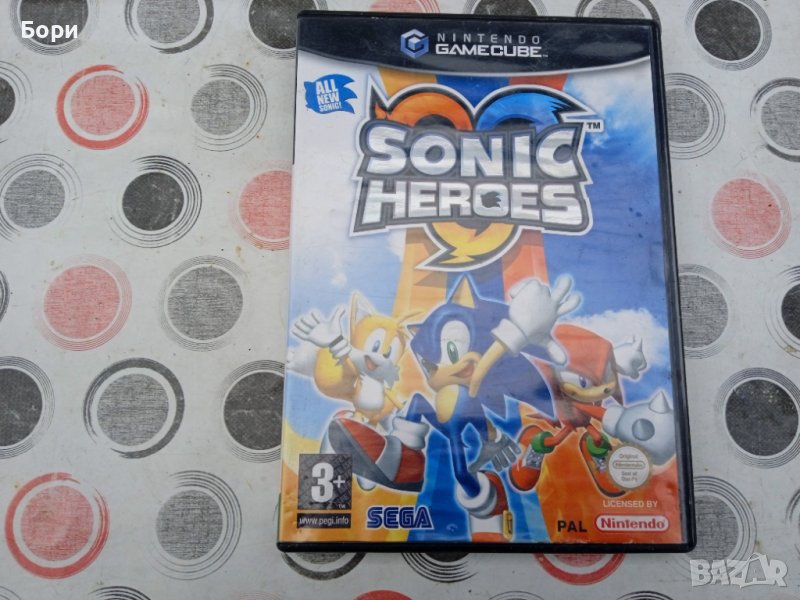 SONIC HEROES NINTENDO GAMECUBE , снимка 1