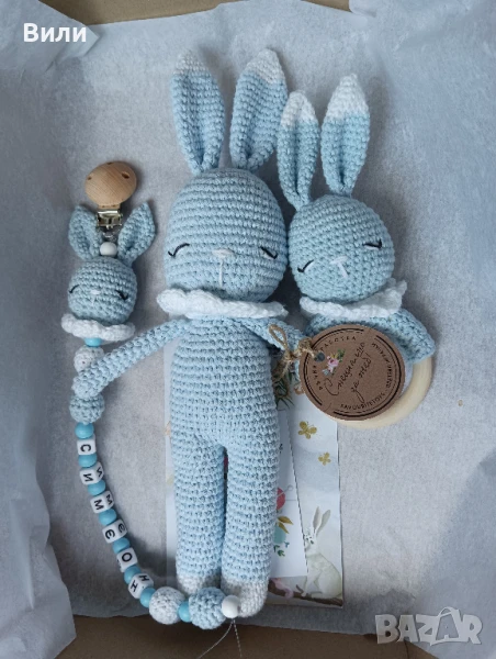Детска играчка ръчна изработка, плетено зайче, дрънкалка и клипс за биберон, подарък за бебе →, снимка 1