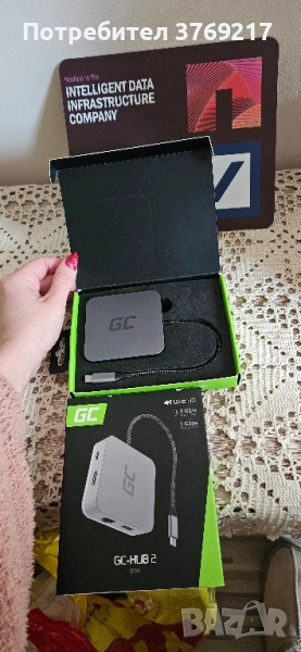 адаптер HUB connect 4k Ultra HD + подарък, снимка 1