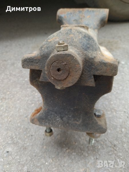 Менгеме , снимка 1