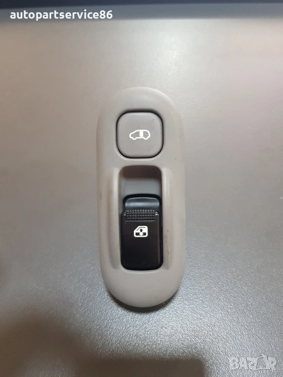 Бутон за плъзгащ се заден десен прозорец за KIA Carnival 2.9 CRDi (2006–2011), снимка 1