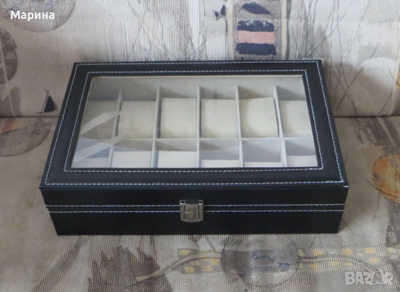 Кутия за часовници - 12 слота , снимка 1