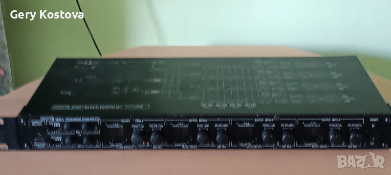 Продавам пред-усилвател, снимка 1