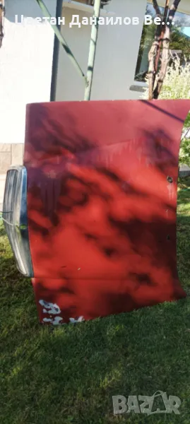 Преден капак за мерцедес 220d, снимка 1