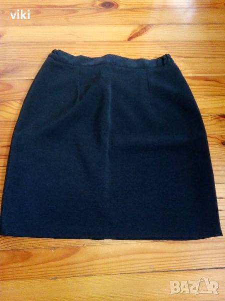 Нова дамска пола, снимка 1