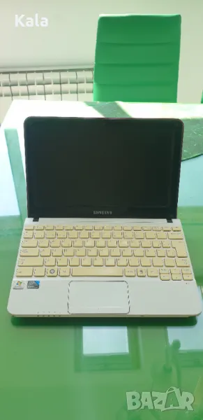 Лаптоп Samsung, снимка 1