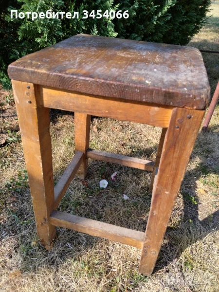 Старо дървено столче. , снимка 1