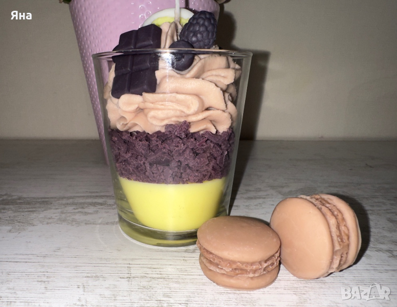 Свещ лимоново кремче с къпини и боровинки, снимка 1