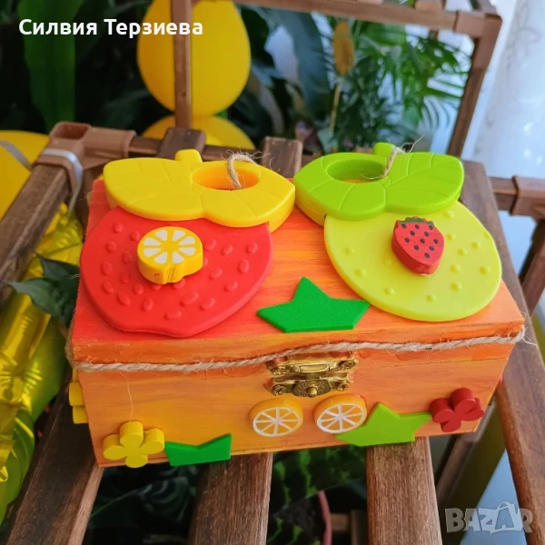Ръчно изработена дървена кутия "Strawberry lemonade", снимка 1