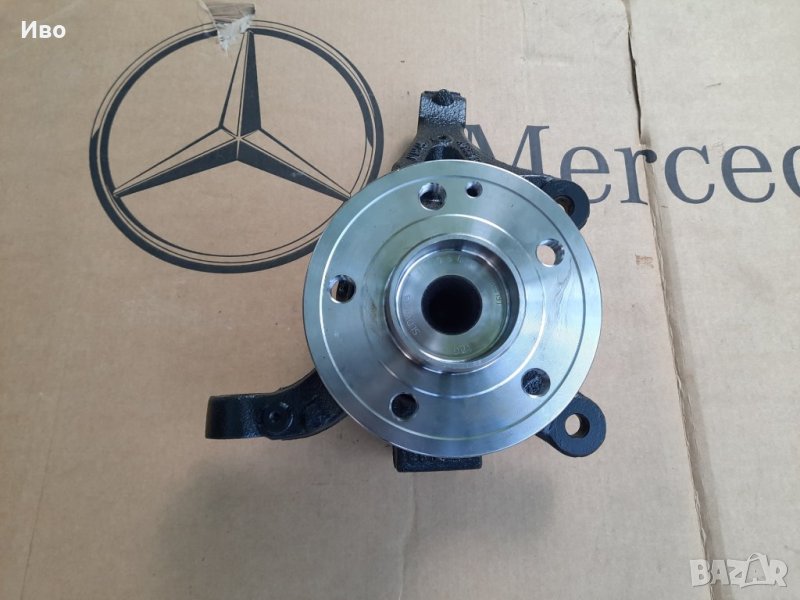 оригинален ляв шенкел нов лагер за мерцедес Вито Виано W639, снимка 1