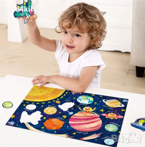 Светещ Пъзел Monster Planet - Извънземен Планетариум 96 брой части, снимка 3 - Игри и пъзели - 52158385