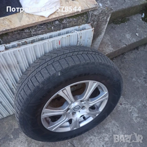 Гуми с джанти Нисан 215/70/16