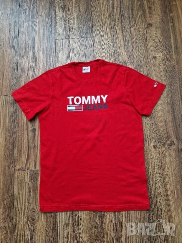 Страхотна мъжка тениска TOMMY HILFIGER размер XS 