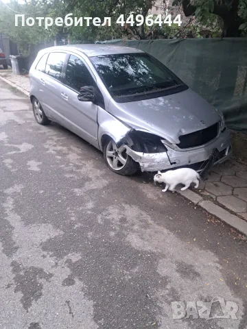 Продавам ударен Мерцедес 