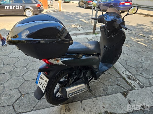 скутер Honda SH 125i 2014г отлична, снимка 3 - Мотоциклети и мототехника - 41935900