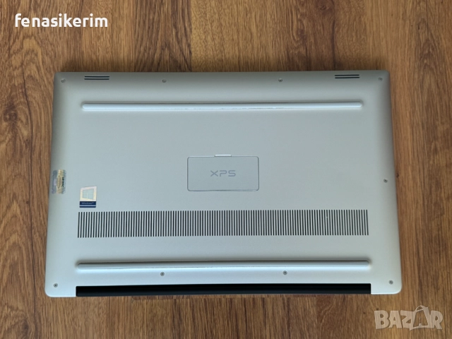 15.6' 4K OLED Core i7-9750H DELL XPS 7590 16GB DDR4/512GB NVMe/Nvidia GTX 1650 4GB/Win 11/Подсветка, снимка 5 - Лаптопи за работа - 52305080