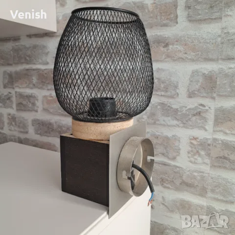 Аплик за стена  метален, снимка 2 - Лампи за стена - 47318794