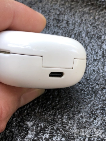 Samsung Galaxy Buds 2 кутийка за зареждане, снимка 5 - Безжични слушалки - 55874389
