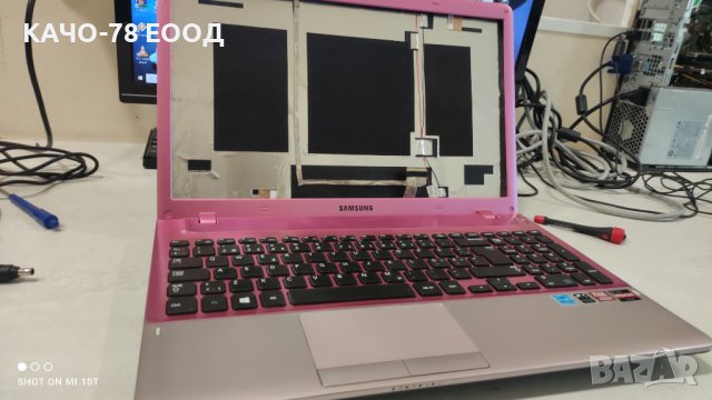 Лаптоп Samsung 355V