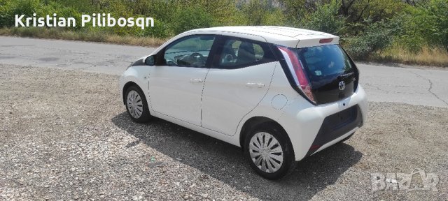 Тoyota Aygo 2015,70kc.Evro6b, снимка 4 - Автомобили и джипове - 44286004